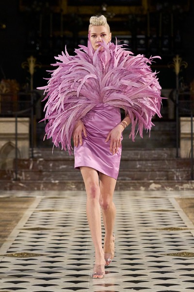 LENA ERZIAK Collection couture printemps été 2023 Haute Couture Paris Fashion Week